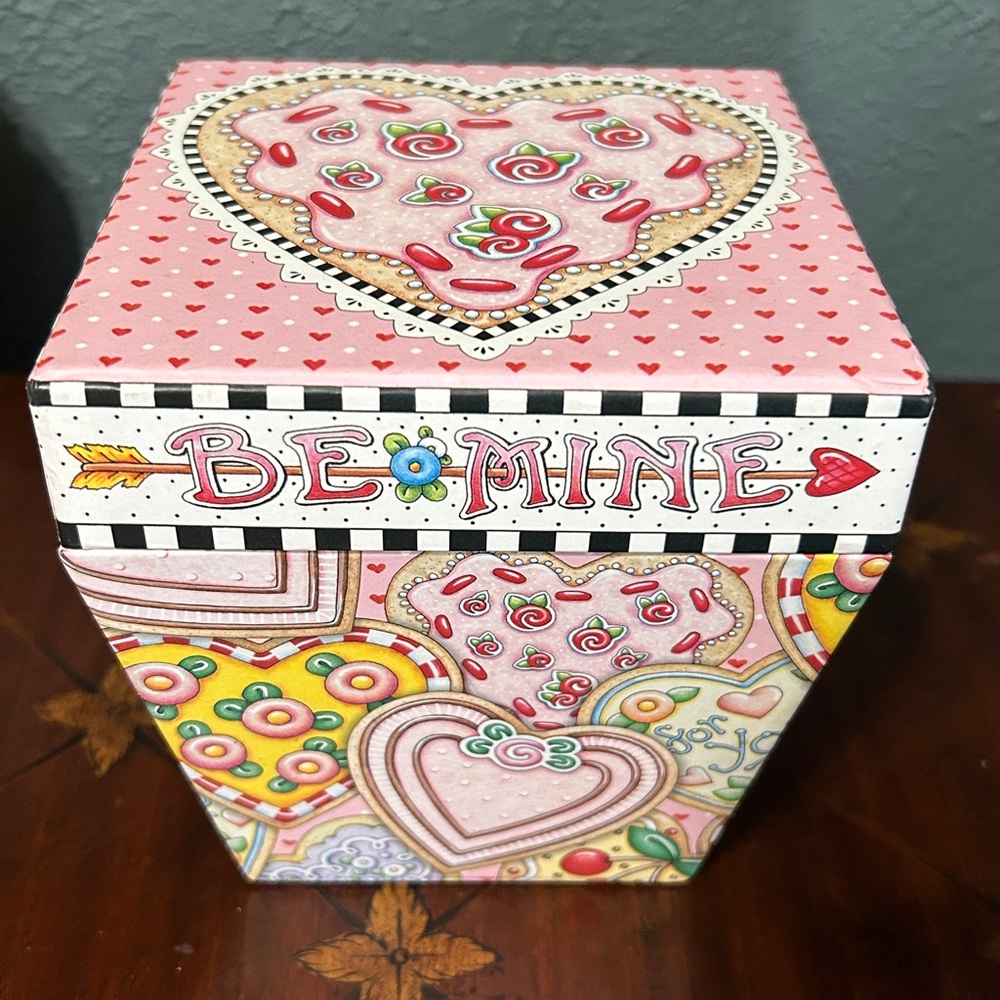 Mary Engelbreit storage boxes - Picture 2 of 12